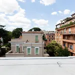 Roma City Suite With Parking - Villa Borghese